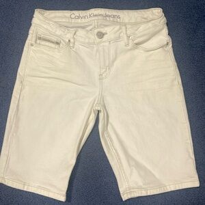Calvin Klein denim white shorts size 26 (2). Worn once. Like new. No stains.